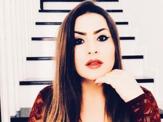 Picture of the sexy profile of MissMoonLight, for a very hot webcam live show !