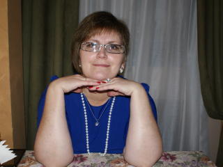 VioletMorning - Show en direct avec une Mature charnue sur XLove.com 