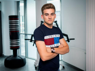 ChrisMalone - Show hard avec ce Couple Gay à la chevelure d'or sur la plateforme XLovegay.com 