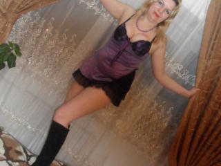 Foto del profilo sexy della modella ChatteSublime, per uno show live webcam molto piccante!