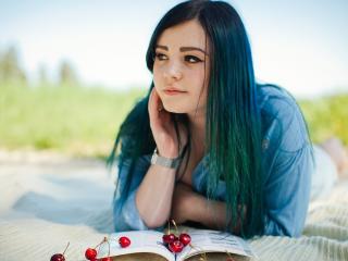 Fotografija seksi profila modela  TheFlowerBomb za izredno vroč webcam šov v živo!